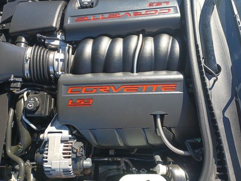 Used 2012 Chevrolet Corvette Grand Sport w/ 3LT Preferred Equipment Group image 9