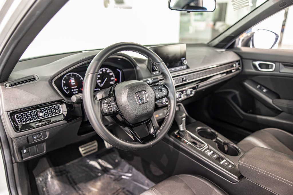 Used 2025 Honda Civic Sport image 19