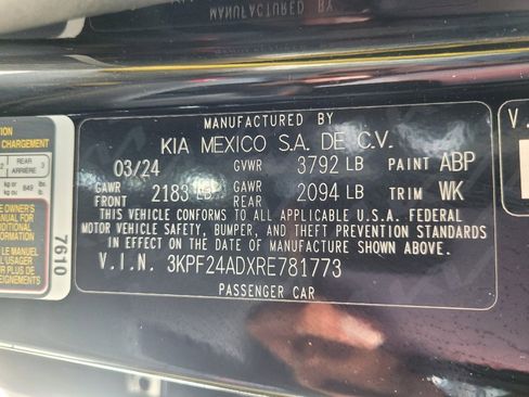 Used 2024 Kia Forte LXS image 33