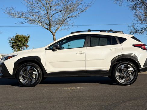 Used 2025 Subaru Crosstrek 2.5i Limited w/ Crosstrek Mirror Package image 7