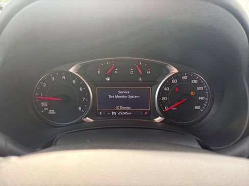 Used 2021 GMC Terrain SLT FWD image 9