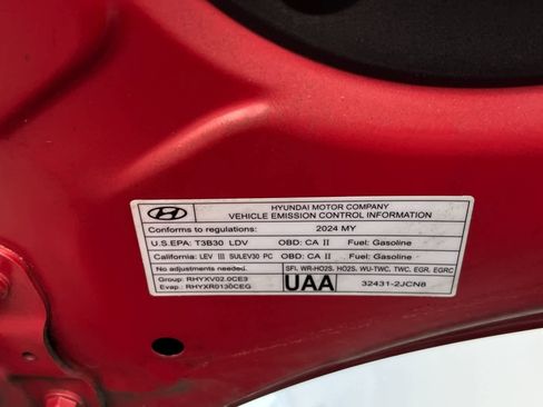 Certified 2024 Hyundai Elantra SEL image 28