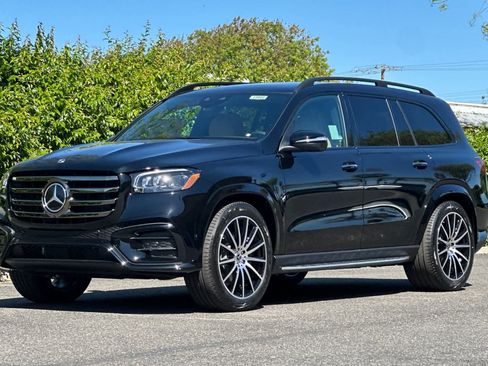 New 2026 Mercedes-Benz GLS 450 4MATIC image 7