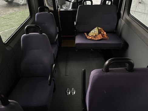 Used 2008 Dodge Sprinter 3500 w/ Window Group Iv Fixed Glass image 18