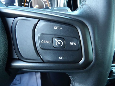 Used 2021 Jeep Wrangler Unlimited Sport image 14