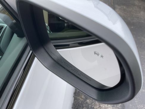 New 2026 Chevrolet Equinox ACTIV image 32