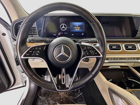 Used 2024 Mercedes-Benz GLE 450 4MATIC image 13