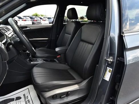Certified 2023 Volkswagen Tiguan SE R-Line FWD image 18