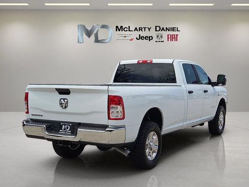 Used 2024 RAM 3500 Big Horn AWD/4WD image 5