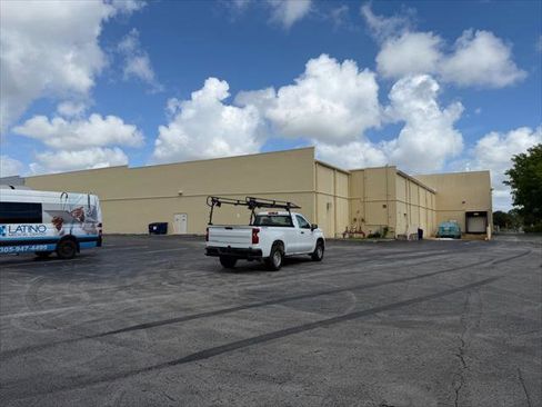 Used 2020 Chevrolet Silverado 1500 W/T w/ WT Fleet Convenience Package image 7