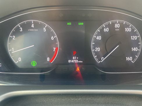 Used 2018 Honda Accord Touring image 17