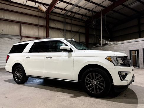Used 2020 Ford Expedition Max Limited w/ Equipment Group 301A AWD/4WD image 3