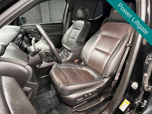 Used 2022 Chevrolet Traverse High Country image 4