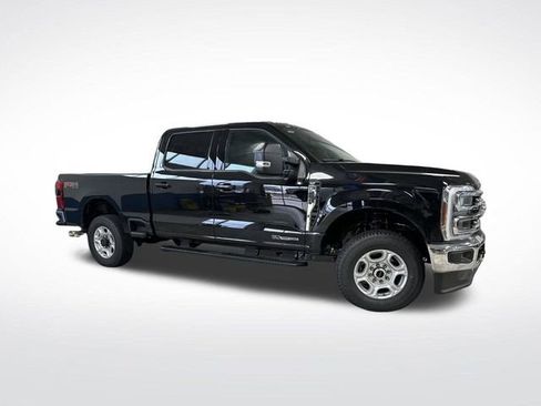 New 2026 Ford F250 XLT w/ XLT Premium Package image 43