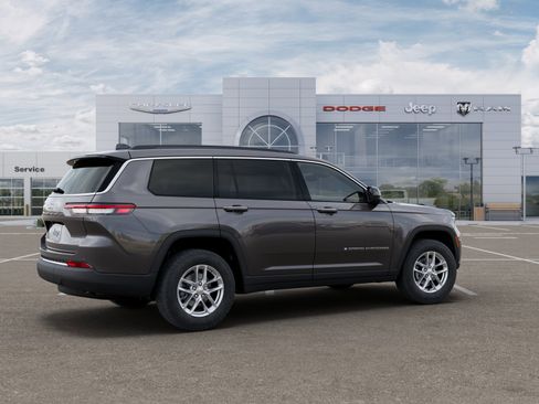 New 2025 Jeep Grand Cherokee L Laredo w/ Luxury Tech Group I image 24