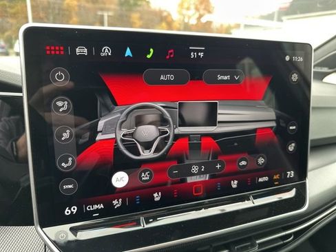 New 2025 Volkswagen GTI Autobahn image 25