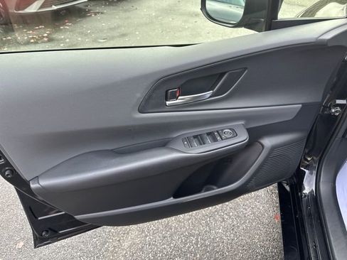 Used 2023 Toyota Prius LE image 10