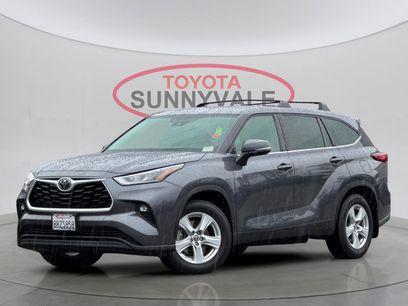 Used 2020 Toyota Highlander LE