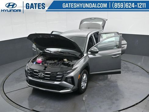 New 2026 Hyundai Tucson SE image 52