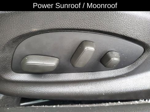 Used 2015 Chevrolet Impala LTZ image 8