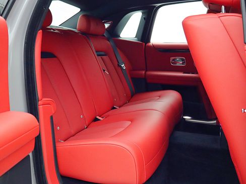 Used 2022 Rolls-Royce Ghost image 49