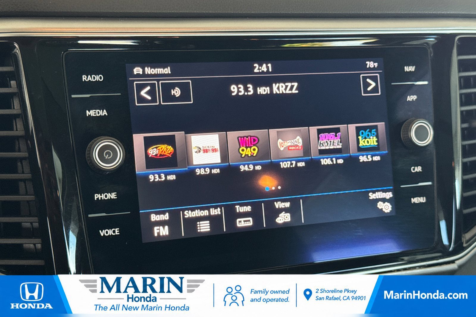 Used 2018 Volkswagen Atlas SEL Premium AWD/4WD image 25