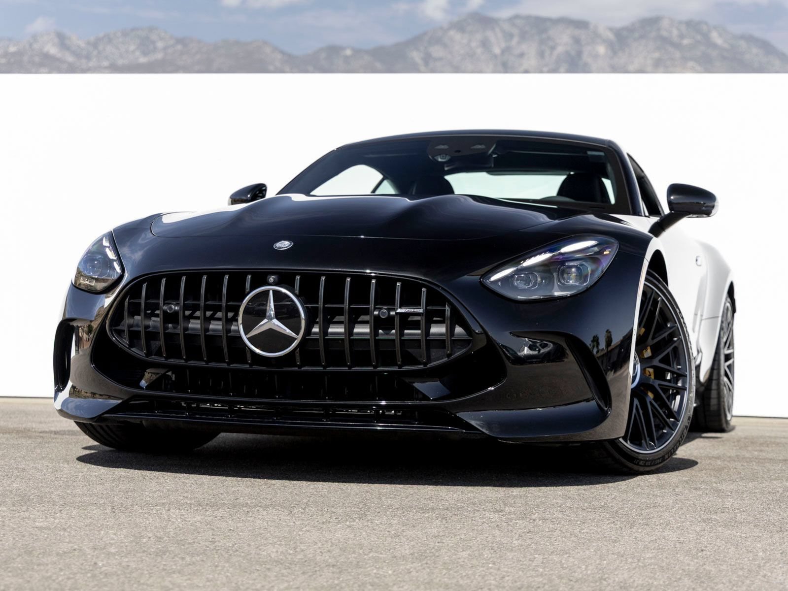 Used 2025 Mercedes-Benz AMG GT 55 image 1