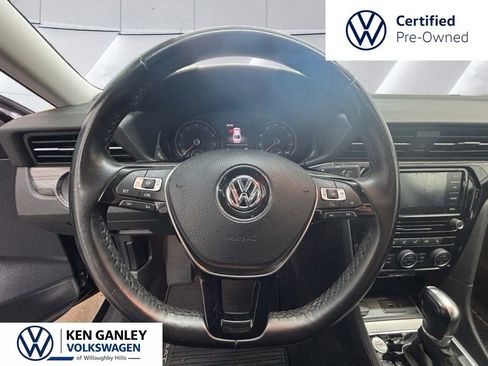 Used 2020 Volkswagen Passat 2.0T R-Line FWD image 11