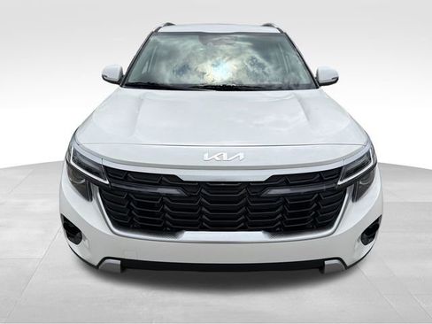 New 2026 Kia Seltos S FWD image 2
