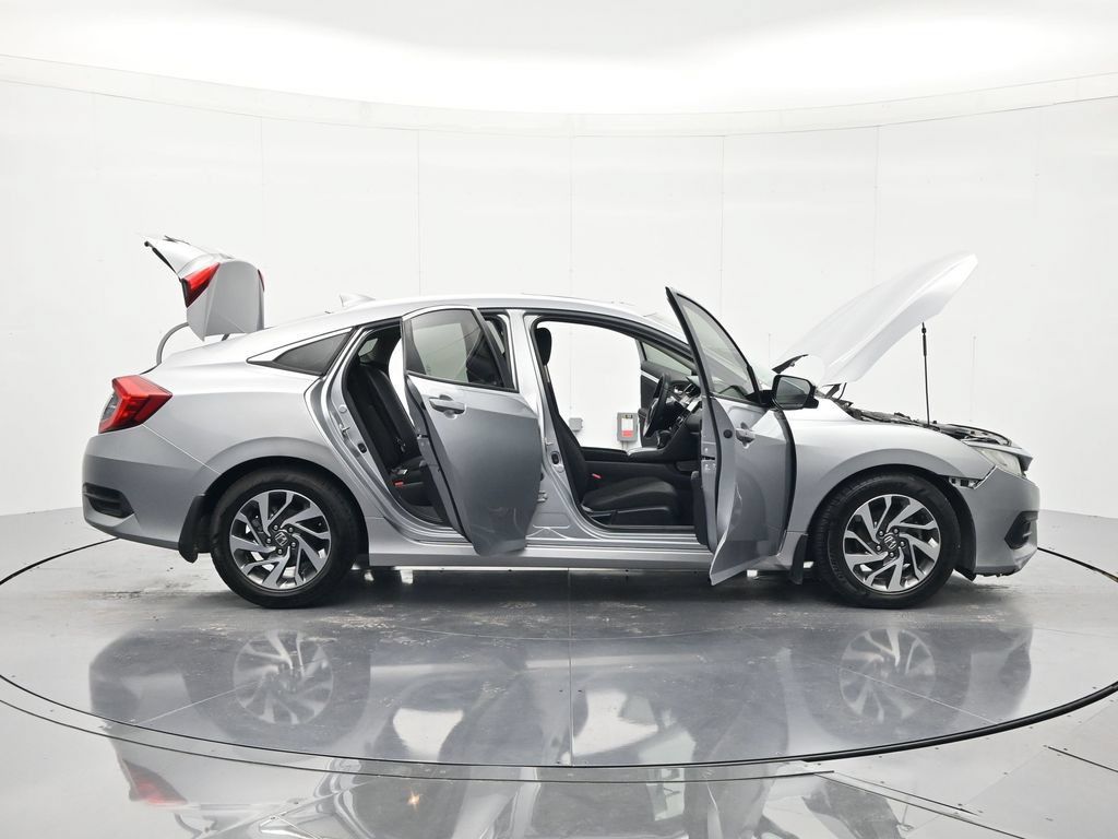 Used 2018 Honda Civic EX image 48