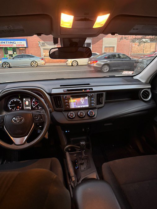 Used 2017 Toyota RAV4 LE w/ All Weather Liner Package AWD/4WD image 9