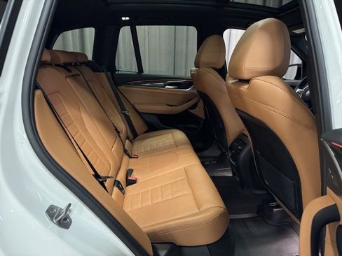 Used 2022 BMW X3 M40i w/ Premium Package image 11
