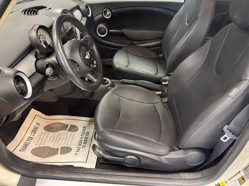 Used 2013 MINI Cooper Clubman image 9