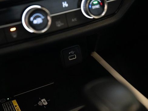 Used 2023 Honda HR-V EX-L image 25