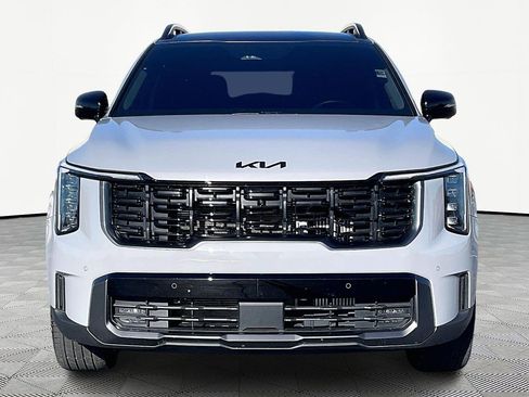 Used 2025 Kia Sorento SX image 3