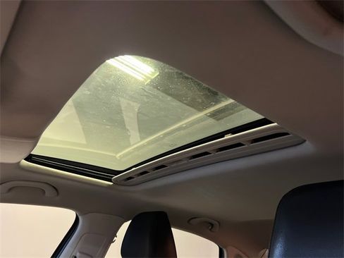 Used 2021 Volkswagen Passat 2.0T SE image 26