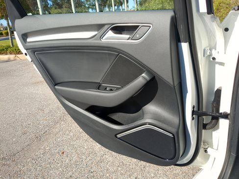 Used 2018 Audi A3 2.0T Premium Plus image 17