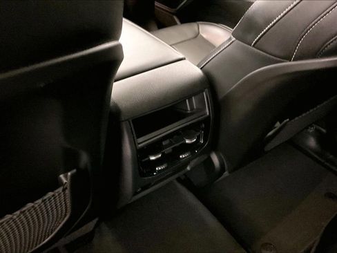 Used 2023 Jeep Grand Cherokee 4WD 4xe w/ Luxury Tech Group II image 11