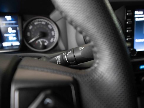 Used 2023 Toyota Tacoma TRD Sport w/ Advanced Technology Package image 14