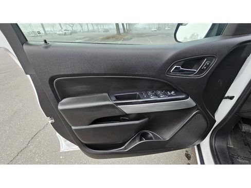 Used 2016 Chevrolet Colorado LT image 33