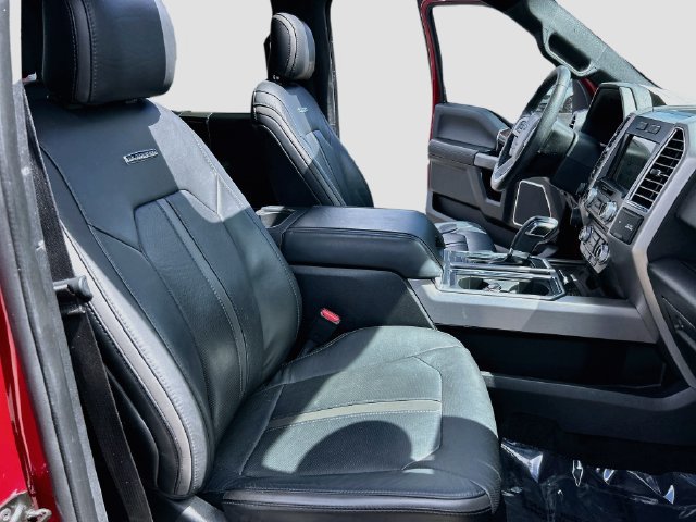 Used 2016 Ford F150 Platinum w/ Equipment Group 701A Luxury AWD/4WD image 24