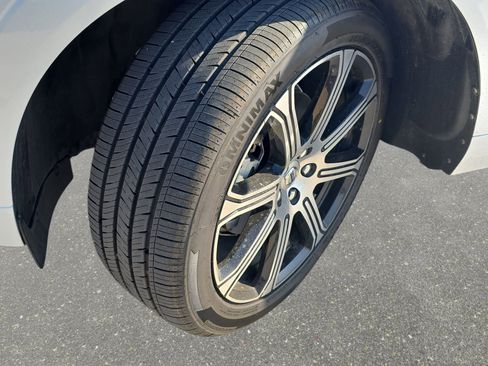 Used 2021 Volvo XC60 T5 Inscription w/ Advanced Package image 31