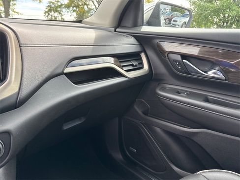 Used 2019 GMC Terrain Denali image 26