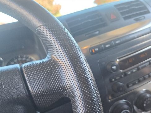 Used 2007 HUMMER H3 image 29