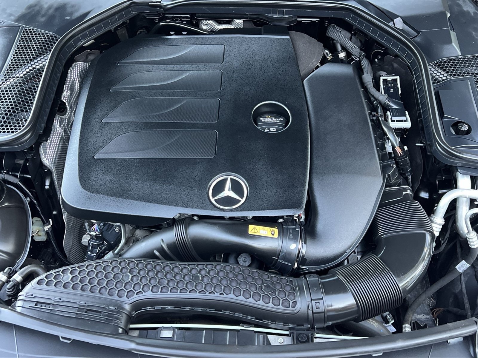Certified 2021 Mercedes-Benz GLC 300 4MATIC Coupe image 33