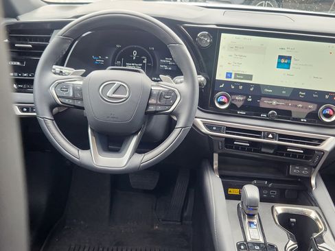 Certified 2025 Lexus RX 350h w/ Convenience Package image 15