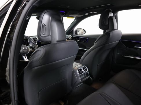 Certified 2025 Mercedes-Benz C 300 4MATIC Sedan image 31