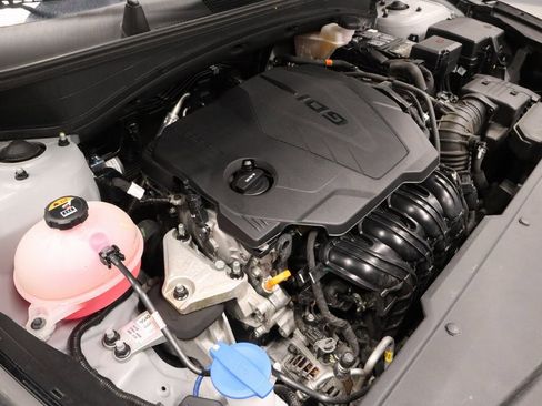 Used 2023 Kia Sportage SX image 15