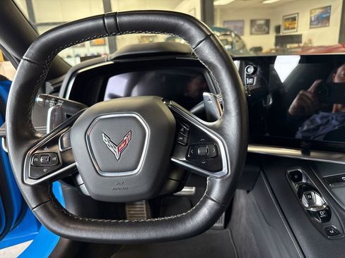 Used 2023 Chevrolet Corvette Stingray Coupe w/ Z51 Performance Package image 37