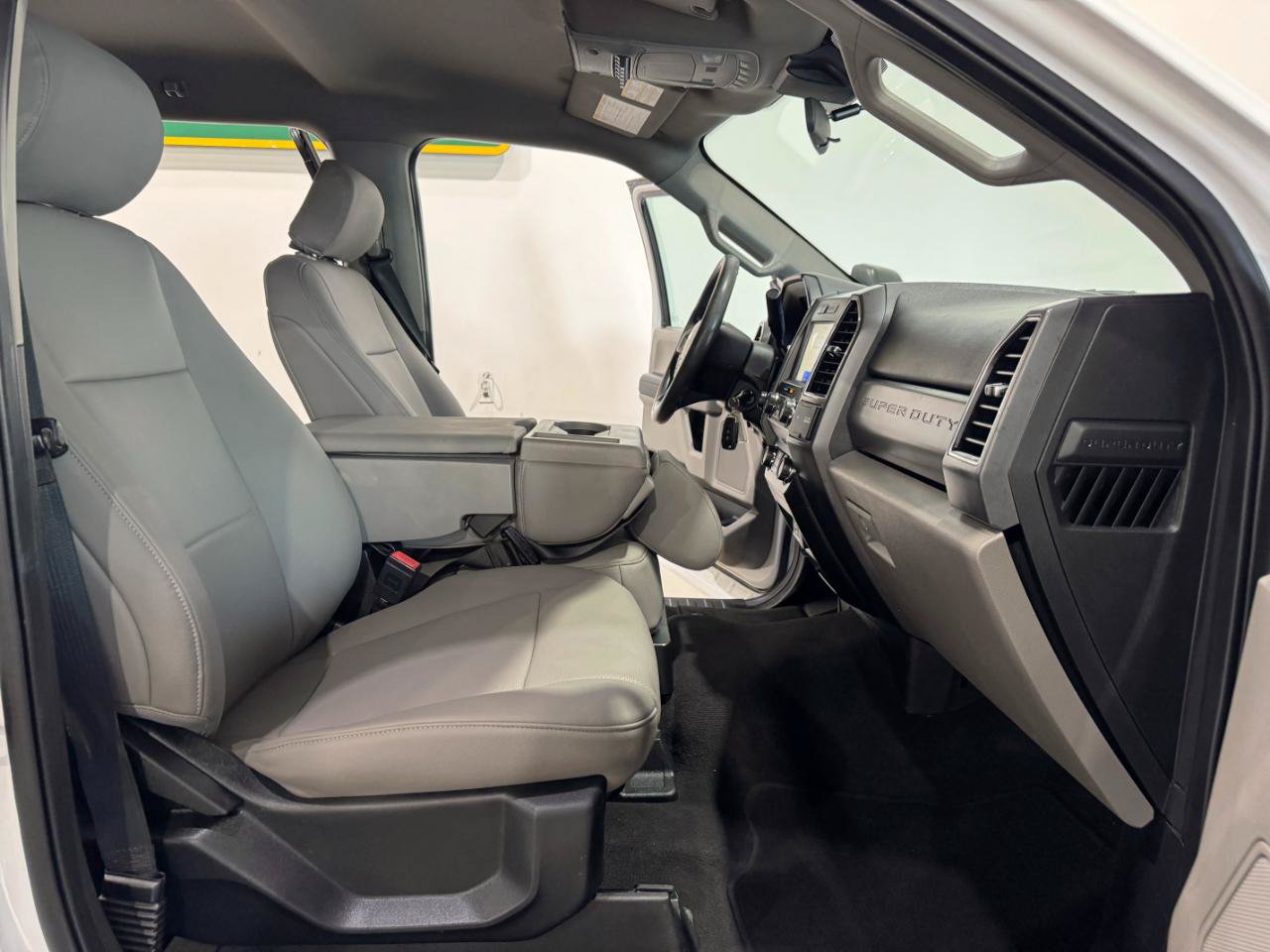 Used 2020 Ford F450 XLT AWD/4WD image 14